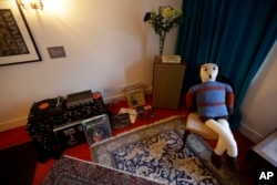 Items in the former bedroom of U.S. musician Jimi Hendrix are seen at the central London flat he used to live in at 23 Brook Street, Feb. 8, 2016.