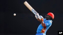 محمد شهزاد لومړنې افغان لوبغاړی دی چې د دغې پیښې سره مخامخ شوی.