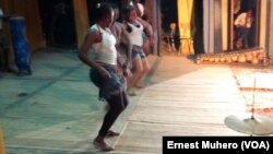 Au Sud Kivu, la première édition du festival Umoja Grands Lacs se tient depuis le 27 août. (VOA/Ernest Muhero)