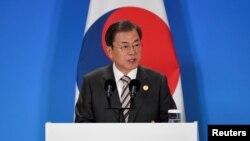 문재인 한국 대통령.