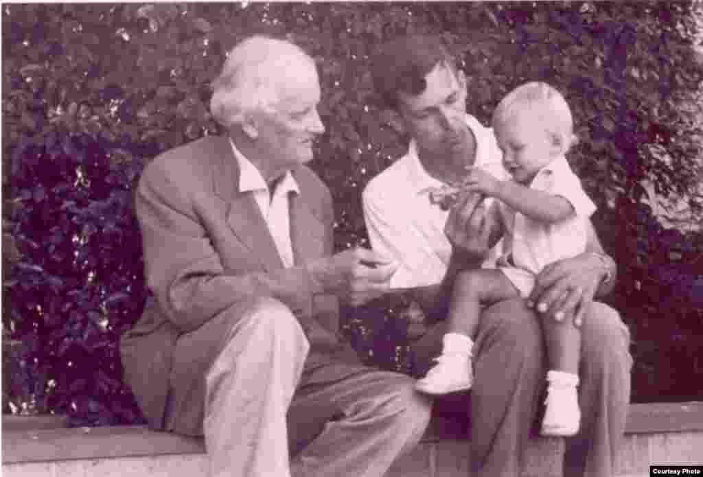 Bertrand, Augustus and Jacques Piccard: Three generations with a passion for exploration, adventure and scientific development.