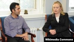 FILE - Bakhtiyar Hajiyev meets with U.S. Secretary of State Hillary Rodham Clinton during her visit to Azerbaijan in June 2012. (Wikimedia Commons image)