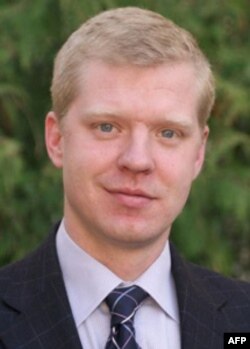 Svante Kornell, Vashingtonda tanilgan ekspert