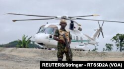 Un soldat de la garde présidentielle dans l'État de Cross River, où le kidnapping a eu lieu au Nigeria le 20 octobre 2015.