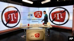 Qrim-tatarlarning "ATR" telekanali studiyasi, Simferopol, Qrim, 2015-yil, 31-mart