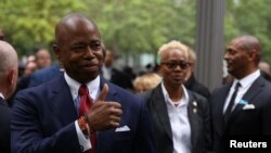 에릭 애덤스(왼쪽) 미국 뉴욕 시장 (자료사진)