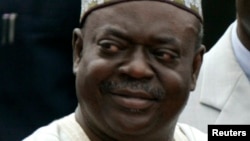 Dr. Babangida Aliyu gwamnan jihar Neja