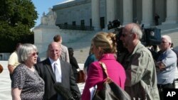 谢莉尔•佩里奇面对媒体