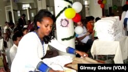 በመቐለ ዩኒቨርሲቲ የዓይደር ሆስፒታል ሰራተኞች ልዩ የገና በዓል ኣከባበር