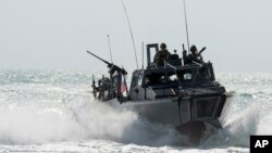 Američki patrolni brod u Persijskom zalivu