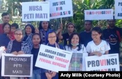 Masyarakat NTT menuntut keadilan bagi Adelina Sau pada aksi Sabtu, 4 Mei 2019 di Kupang (courtesy: Ardy Milik)