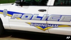 Arhiv - Policijsko vozilo u Birminghamu u Alabami.