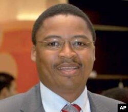 ANC Eastern Cape local government minister Mlibo Qoboshiyane: not able to comment about local government issues in Port Elizabeth