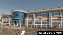 Le bâtiment abritant le laboratoire de biotechnologie inauguré, le 8 octobre 2019. (VOA/Ernest Muhero)
