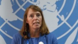 រូបឯកសារ៖ លោកស្រី រ៉ូណា ស្មីត​ (Rhona Smith) អ្នករាយការណ៍​ពិសេស​របស់​អ.ស.ប ទទួល​បន្ទុក​សិទ្ធិ​មនុស្ស​នៅ​កម្ពុជា ថ្លែង​ទៅកាន់​អ្នកសារព័ត៌មាន​នៅក្នុង​សន្និសីទ​សារព័ត៌មាន​មួយ​នៅ​រាជធានី​ភ្នំពេញ ថ្ងៃទី៩ ខែឧសភា ឆ្នាំ២០១៩។