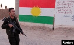 Kurdlarning peshmerga askari, Iroq, 13-oktabr, 2017-yil