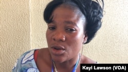 Jeannette Adjassou, commerçante de fruits et légumes entre le Togo et le Bénin, le 25 avril 2017. (VOA/Kayi Lawson)