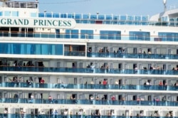 Ribuan penumpang masih berada di atas kapal pesiar 'Grand Princess' di Port of Oakland, Oakland, California, Senin 9 Maret 2020.
