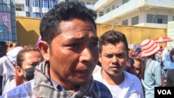 Lanh Phirum is a representative of the Collective Union of Movement of Workers (CUMW), Phnom Penh, Cambodia, June 9, 2017. (Hul Reaksmey/VOA Khmer)