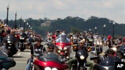 Učesnici "kotrljajuće grmljavine" u Vašingtonu