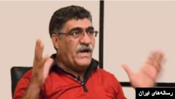 علی نجاتی، کارگر بازنشسته نیشکر هفت تپه در حاشیه تجمعات کارگران این شرکت بازداشت شد.