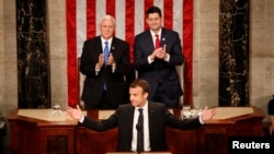 លោក​ប្រធានាធិបតី​បារាំង Emmanuel Macron ថ្លែង​នៅ​ក្នុង​ក្រុង​កិច្ចប្រជុំ​មួយ​របស់​សភា​អាមេរិក នៅ​ក្នុង​រដ្ឋធានី​វ៉ាស៊ីនតោន កាលពី​ថ្ងៃទី២៥ ខែមេសា ឆ្នាំ២០១៨។