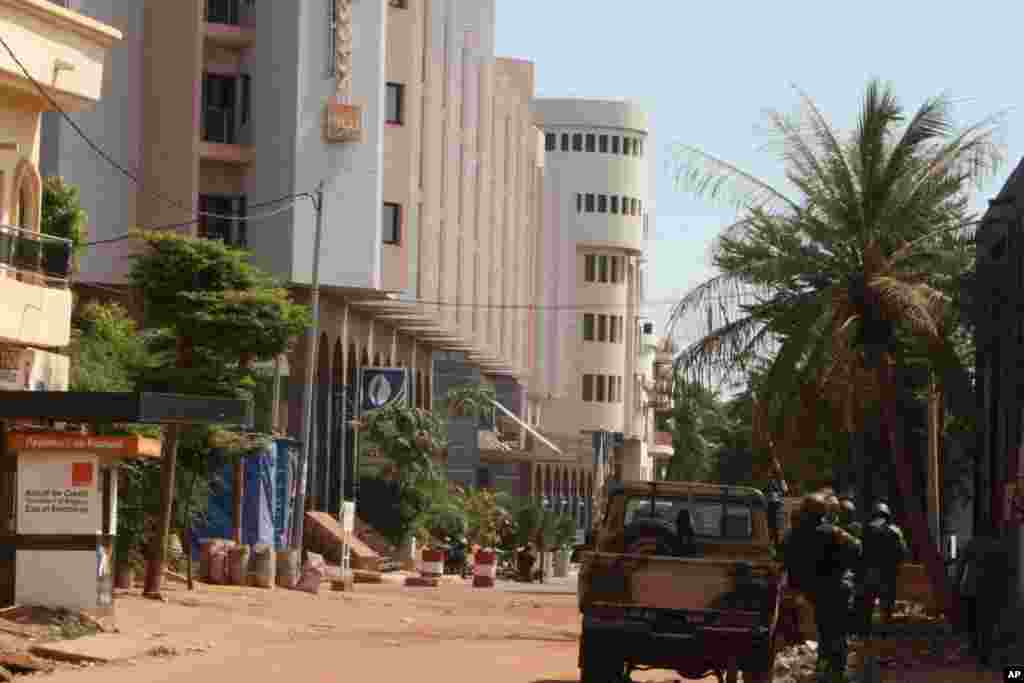 Radisson Blu a Mali, Bamako, Nuwamba 20, 2015.