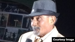 አንጋፋው ከያኒ እና መምህር ተስፋዬ ገሠሠ