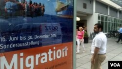 An exhibit in Dresden, a city that has seen protests and violence against refugees, purports to gain sympathy for Germany's more than a million new asylum seekers, some of whom are finding it so difficult that they want to go back, July 7, 2016. (H. Murdo