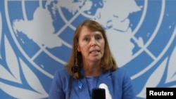 FILE: United Nations Special Rapporteur on Human Rights in Cambodia Rhona Smith speaks during a news conference in Phnom Penh, Cambodia, May 9, 2019. REUTERS/Samrang Pring 