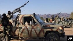 Des Touaregs à la tête d'un mouvement rebelle dans le désert au nord du Niger. (photo d'archives)