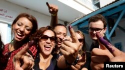 So'nggi raqamlardan ayon bo'lishicha esa, Nidaa Tunes 80 ta o'rinni olgan. Innahda ixtiyorida taxminan 60 o'rin.