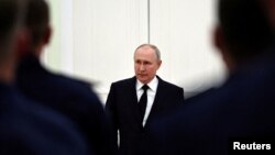 Ռուսաստանի Դաշնության Կենտրոնական ընտրական հանձնաժողովի տվյալներով՝ արձանագրությունների 99,43 տոկոսի մշակումից հետո հայտնել է, որ ընտրություններում հաղթել է գործող նախագահ Վլադիմիր Պուտինը՝ հավաքելով ձայների 87,32 տոկոսը։