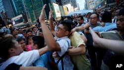 &nbsp;حال خوش تهران در روزهای اول سال نو.<br />
عکس: امیر خلوصی، ایسنا