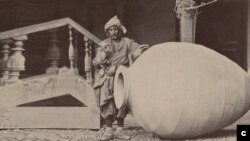 კახელი ქვევრთან, 1881 წელი, ფრანგი მეცნიერის ერნესტ შანტრეს ფოტო