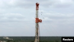 Anjungan pengeboran minyak Apache Corp di Texas Barat. (Foto: dok.)