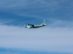 지난 2019년 4월 동중국해에서 비행 중인 중국군 Y-8 대잠초계기의 사진을 일본 항공자위대가 공개했다.