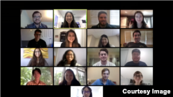 A group of GRUBBRR interns meet online.