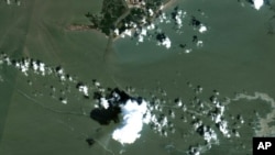 허리케인 '아이다'로 인한 기름 유출로 지난 4일 미국 멕시코만 해상에 기름띠가 형성된 모습.