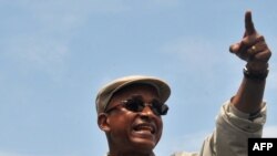 Le chef de l'opposition guinéenne Cellou Dalein Diallo lors d'une réunion de l'opposition à Conakry, le 16 juillet 2017.