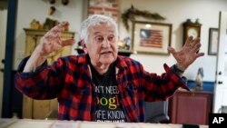 Pit Doak, pristalica projekra, u svom domu.