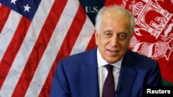 زلمی خلیلزاد، نمایندۀ خاص وزارت خارجۀ امریکا برای روند مذاکرات صلح افغانستان، برای پنجمین بار به منطقه سفر کرده تا گفتگو های صلح میان حکومت افغانستان و گروه طالبان به نتیجه برسد