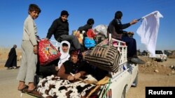 Wasu dake ficewa daga yankin Mosul da ya fada hannun dakarun gwamnatin Iraqi