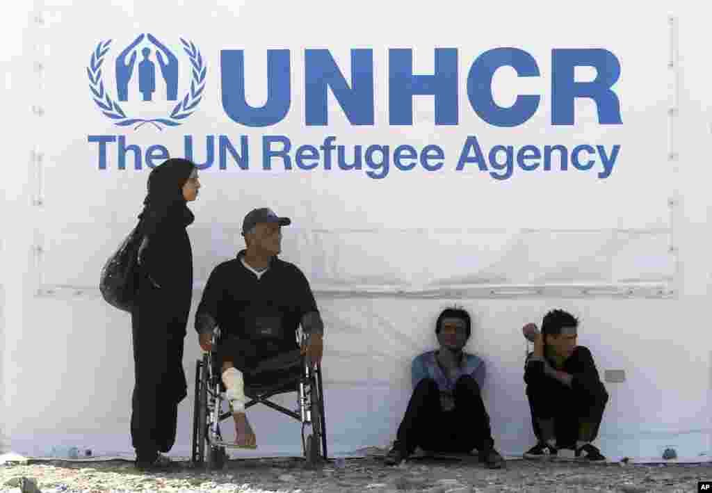 A medium-range ballistic missile target is launched from the Pacific Missile Range Facility in Kauai, Hawaii, during Flight Test Standard Missile-27, Event 2. The target was successfully intercepted by SM-6 missiles fired from the guided-missile destroyer destroyer USS John Paul Jones.