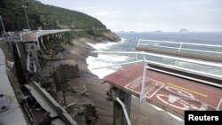 Snimak srušenog dela bicistikličke staze u Rio de Žaneiru, 21. aprila 2016.