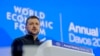 Presiden Ukraina Volodymyr Zelenskyy berbicara di Pertemuan Tahunan Forum Ekonomi Dunia di Davos, Swiss, Selasa, 21 Januari 2025. (Foto: Markus Schreiber/AP Photo)