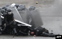 Qirg'izlarning istagi nima? Tinchlik va farovonlik, deydi Saltanat Berdikeeva