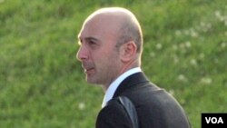 Jurupotret pribadi Presiden Georgia Saakashvilli, Irakli Gedenidze ditahan atas tuduhan menjadi mata-mata Rusia.