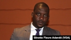 Guy Mitokpè, député ayant proposé la dissolution du parlement, à Cotonou, le 22 mars 2019. (VOA/Ginette Fleure Adandé)