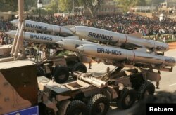 ขีปนาวุธบราห์มอส (BrahMos) ของอินเดีย